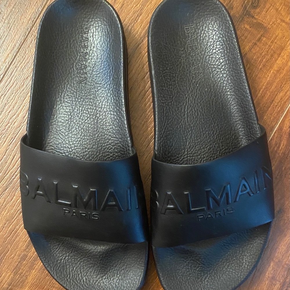 Authentic Balmain Logo Slides Great used condition